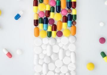 http://52.30.162.43/sites/default/files/styles/article_normal/public/2022-07/industria-farmaceutica.jpg?itok=usci0KLv&x=1759632810