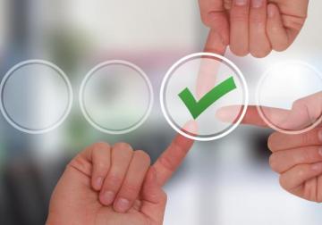 http://52.30.162.43/sites/default/files/styles/article_normal/public/2022-07/tomar-decisiones-informacion.jpg?itok=U_IT1PE4&x=1759629163